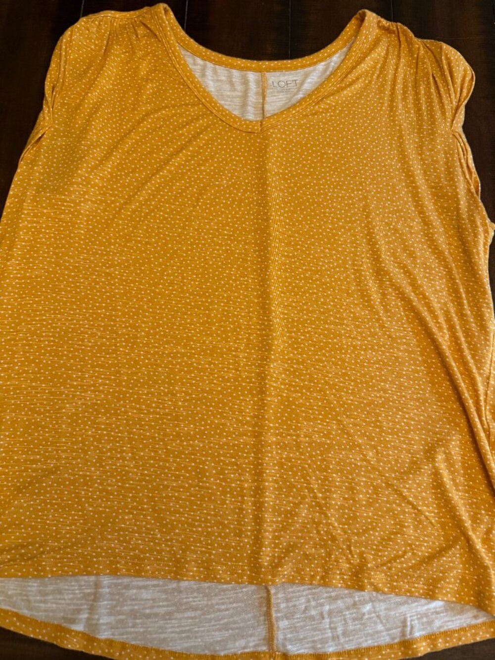 LOFT V-Neck T-Shirt, VGUC, size L